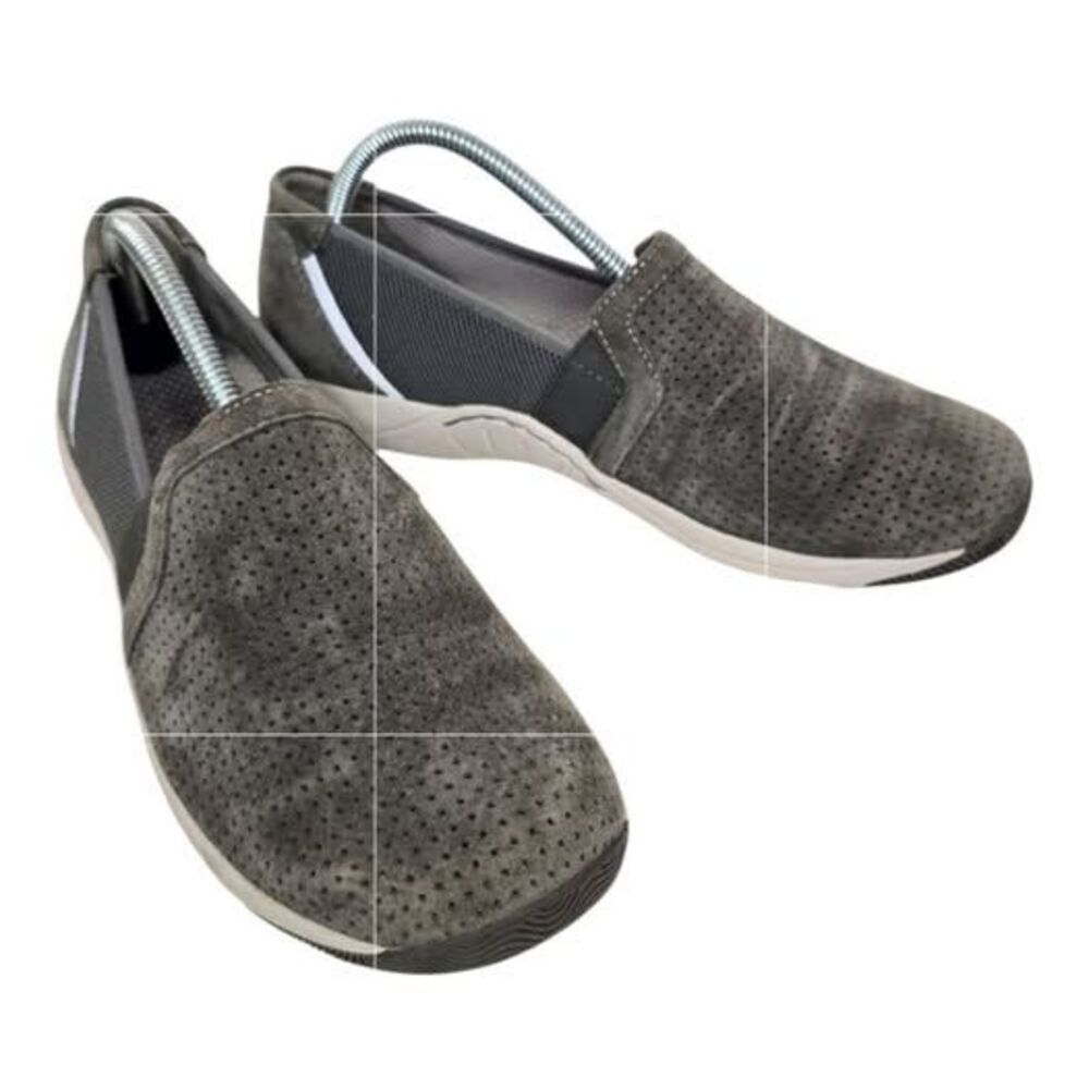 Dansko Halle Women’s Shoes Gray Suede Slip On Comfort Loafers Size 39 Size 9 US